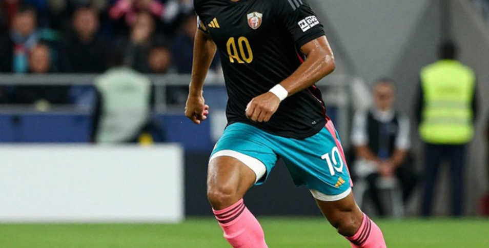 Adou Minh and Williams Minh Hoang: Two Pieces for Vietnam's Three-Centre-Back Puzzle Adou Minh and Williams Minh Hoang: Two Pieces for Vietnam's Three-Centre-Back Puzzle