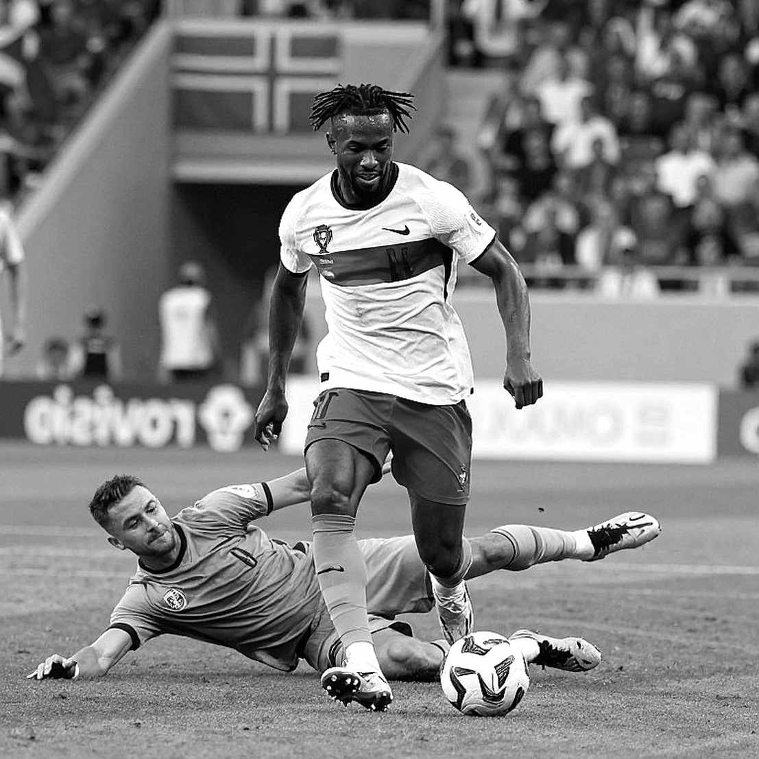 Tottenham 0-0 Everton: Số 0 ở cột bàn thắng và cấu trúc tấn công tự chặn chính mình Tottenham 0-0 Everton: Số 0 ở cột bàn thắng và cấu trúc tấn công tự chặn chính mình