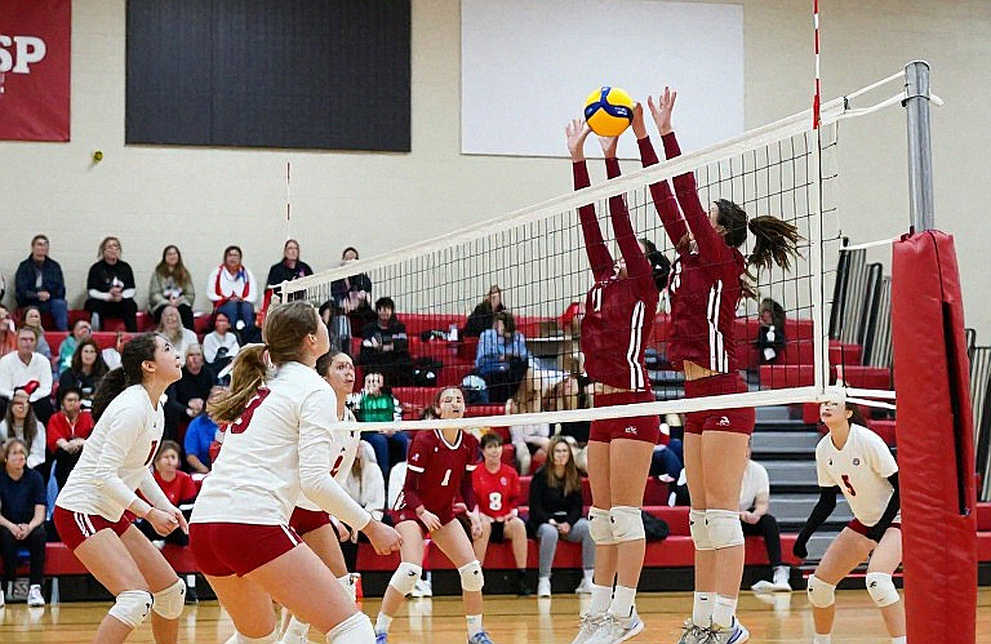 Nebraska 19-0 đứng đầu top 16 NCAA: bảng xếp hạng đo lịch thi đấu, không đo phong độ