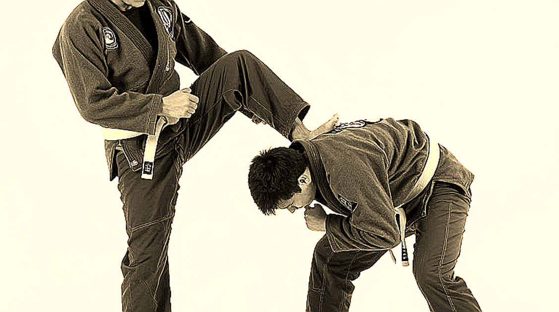 Allen khóa siết Duncan ở đêm chính UFC: chiến thắng bằng thời gian kiểm soát và lời gọi tên bỏ ngỏ