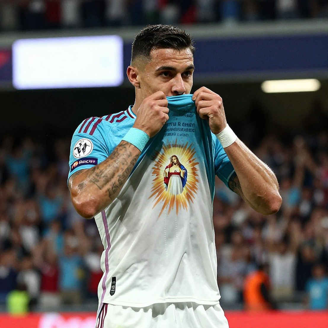 Năm bàn ở Chi Lăng: hattrick của Tagueu và vết nứt thật sự nằm trong hàng thủ Đà Nẵng
