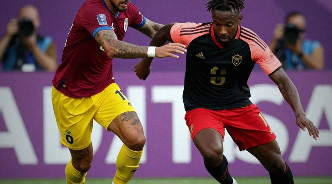 75 phút thiếu người ở derby Manchester: cấu trúc, lỗ hổng dữ liệu và cái bẫy của một lời thừa nhận 75 phút thiếu người ở derby Manchester: cấu trúc, lỗ hổng dữ liệu và cái bẫy của một lời thừa nhận