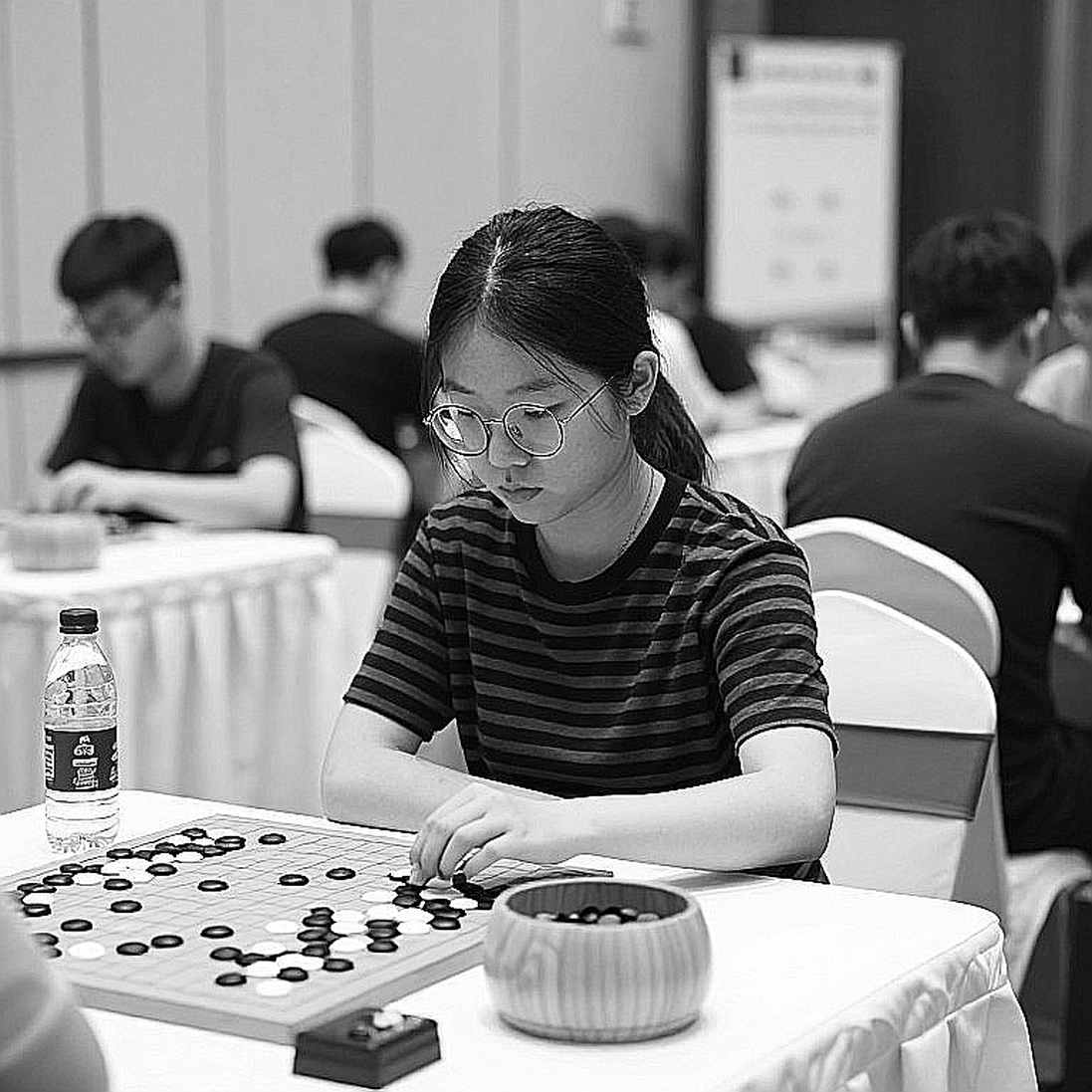 Kỳ thủ 15 tuổi Erdogmus vượt mốc 2700 Elo: Điềm báo cho tham vọng cờ vua Thổ Nhĩ Kỳ