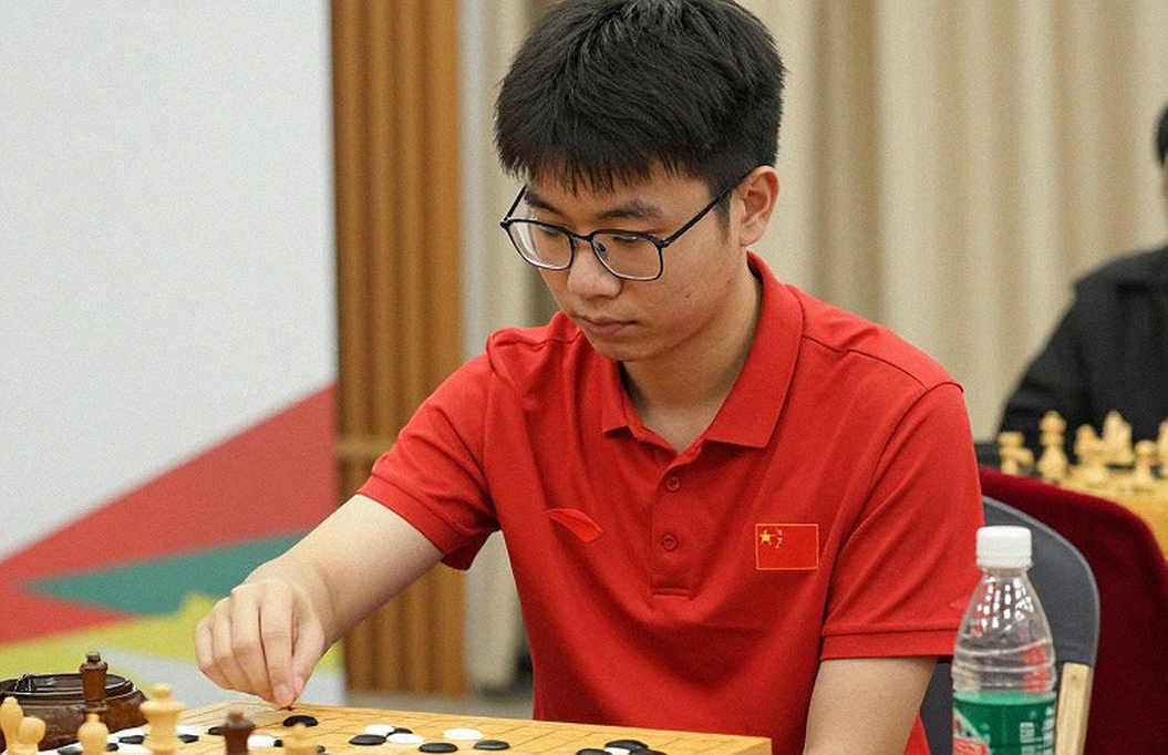 Scandinavian Defense và cái bóng Carlsen: Khi một hệ thống khai cuộc được bán bằng niềm tin