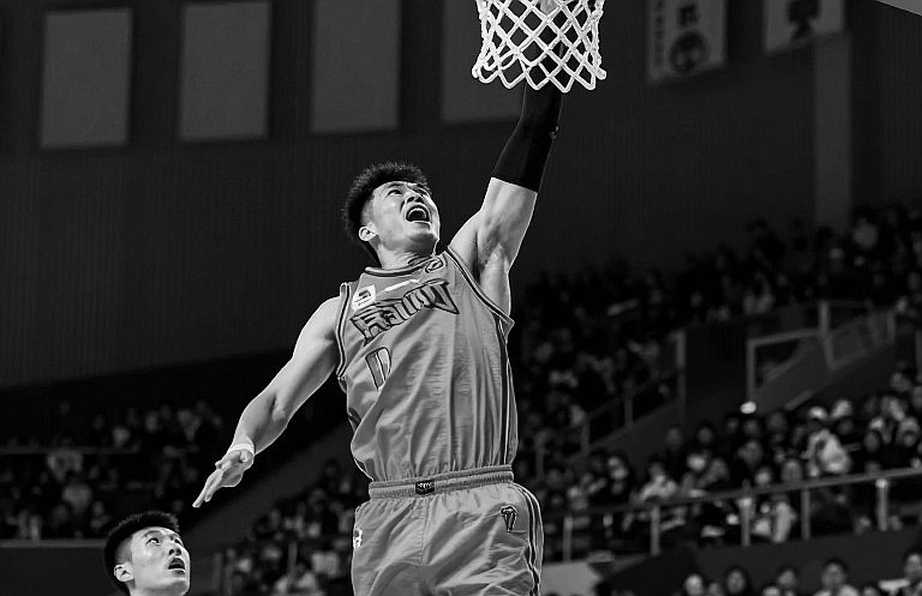 Alberto Díaz nghỉ 6-8 tuần: Unicaja mất đội trưởng ngay vòng mở màn Liga Endesa
