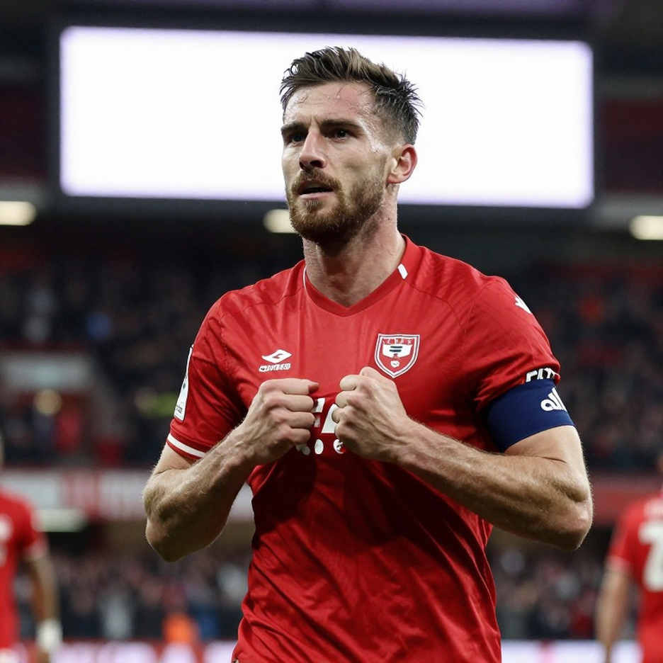 Eberl giữ được cột sống Bayern, nhưng để ngỏ hai chỗ đau nhất