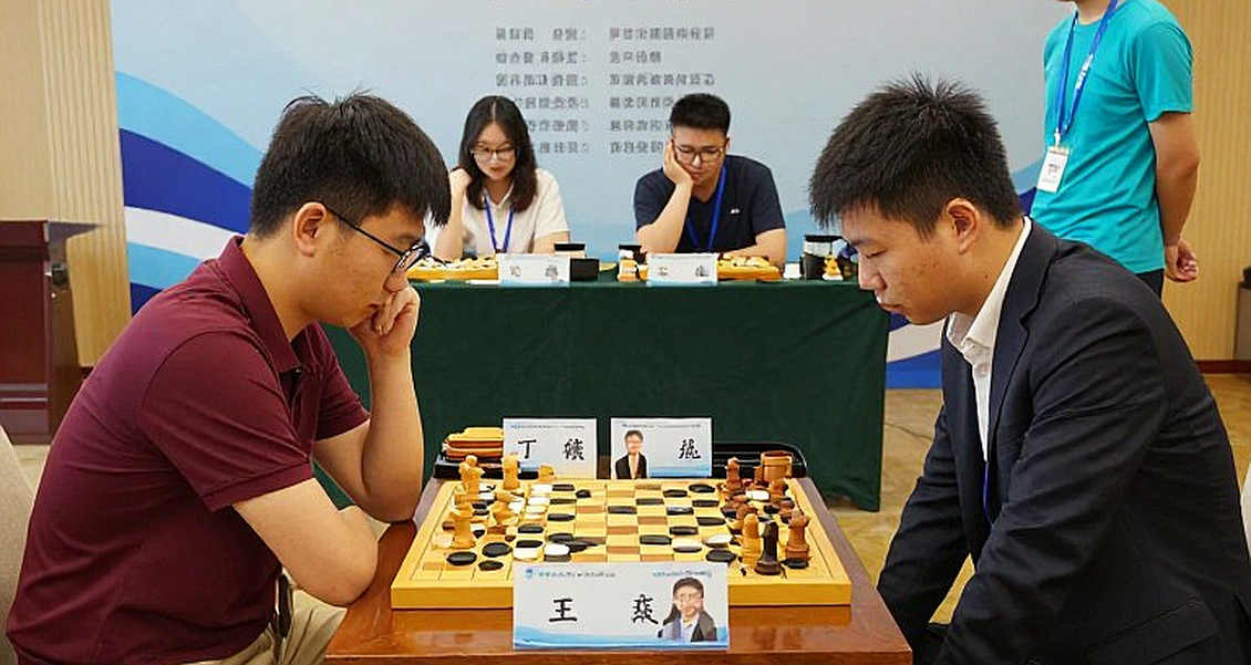 Samarkand và lời hứa mang tên Carlsen: FIDE trước ngã rẽ lịch sử